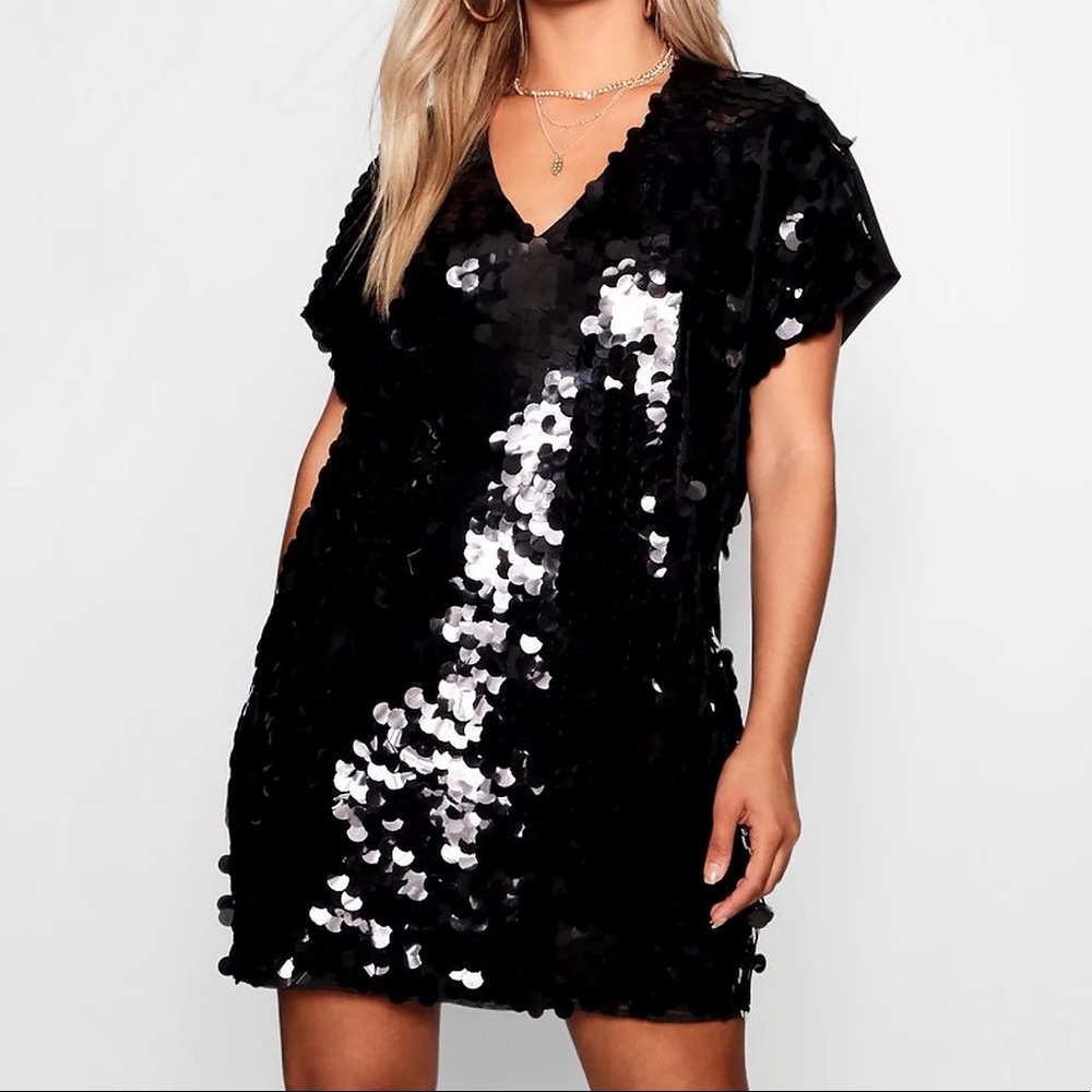 Black Disk Sequin Shift dress